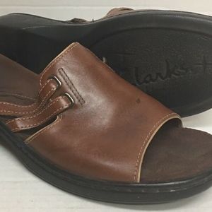 Clarks 75956 Brown Leather Sandals Slip On 9.5 US